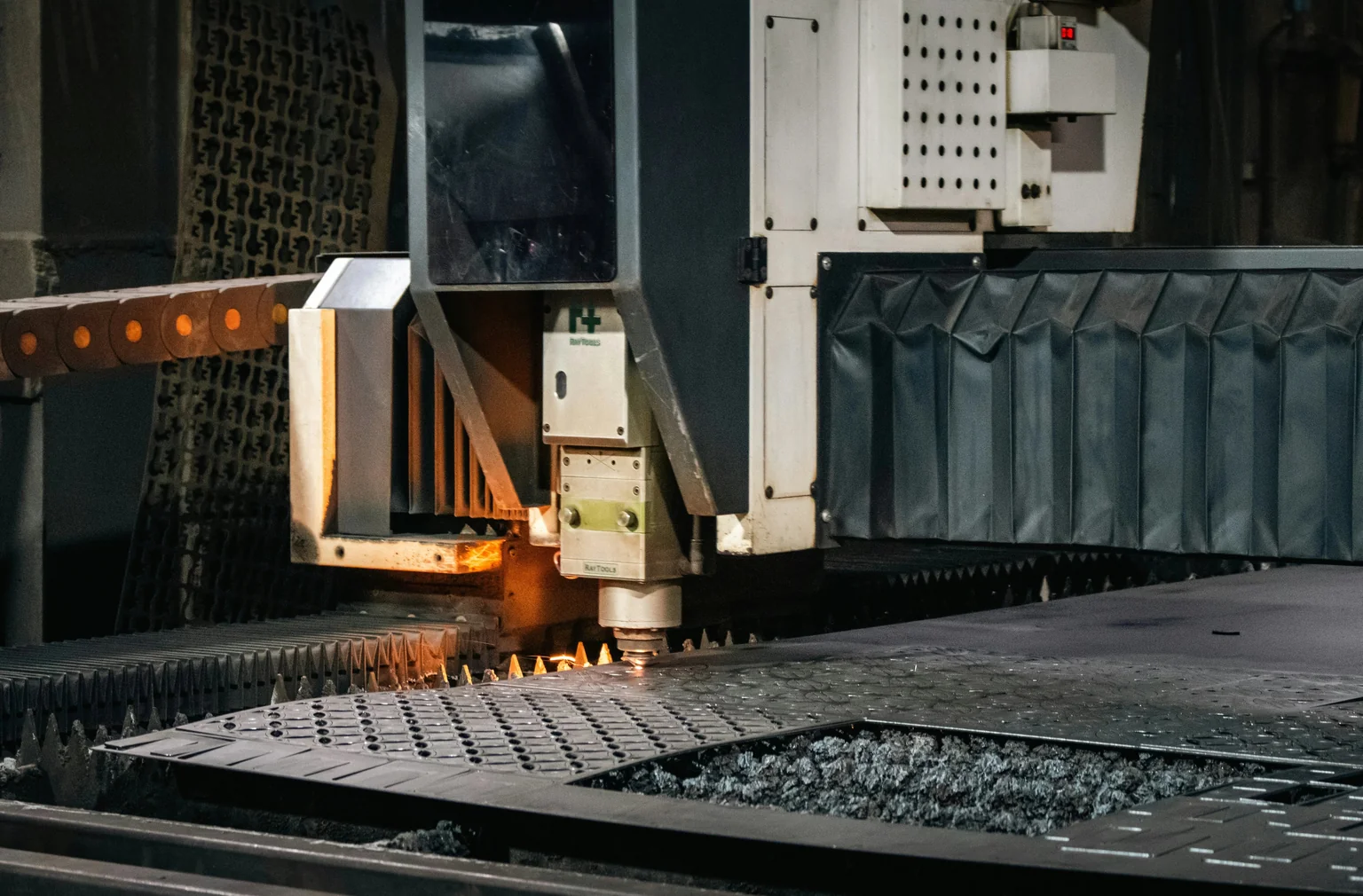 Fiber laser cutting stainless screen panels on the shop floor